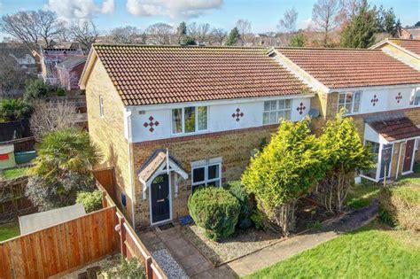 Excalibur Close Exeter 3 Bed Terraced House £245000