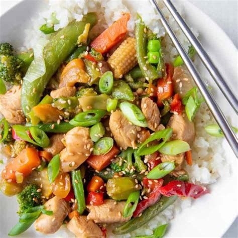 HEALTHY CHICKEN STIR FRY