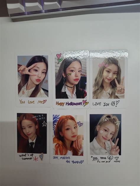 Itzy Yeji No Bad Days Photocard Carousell