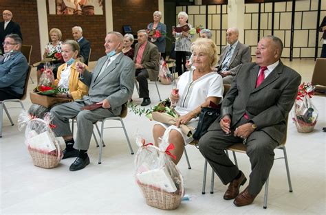 Kolejne Pary Wi Towa Y Ma E Ski Jubileusz W Bytomiu Sakramentalne