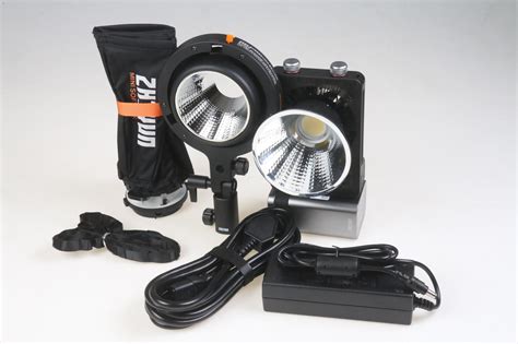 ZHIYUN Molus X100 Pro SET – Dauerlicht – Foto Köberl – Secondhand
