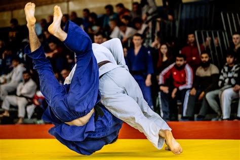 Judo Storia Filosofia Allenamento Benefici E Controindicazioni