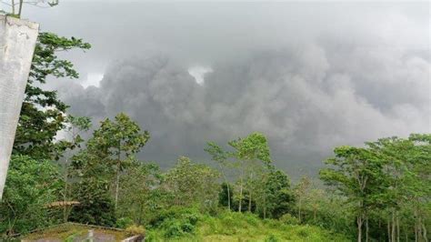 Terbaru Jepang Umumkan Status Siaga Akibat Gunung Semeru Erupsi