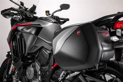 Talyan M Hendisli Inin Ncisi Ducati Multistrada V S Grand Tour