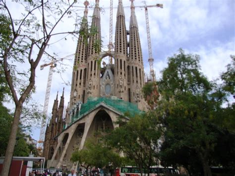 Famous Historic Buildings & Archaeological Sites in Spain - Barcelona ...