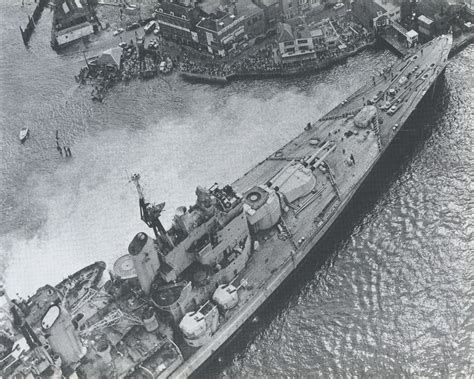 Hms Vanguard Pictured In Portsmouth Harbour In 1960 The Year In Which