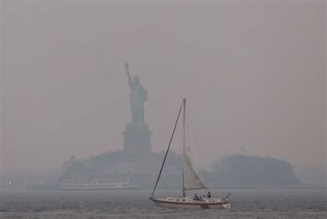 New Yorkers Can Smell The Smoke As Air Quality Worsens Us News