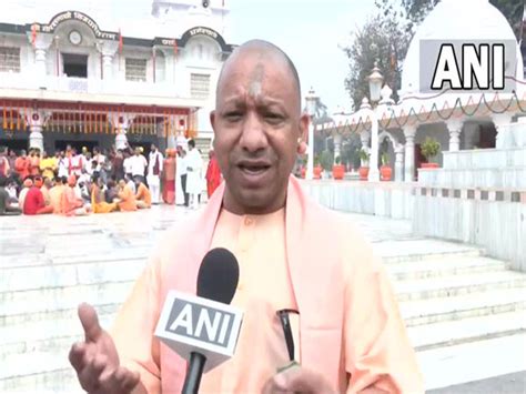 Agency News Yogi Adityanath Celebrates Holi At Gorakhnath Temple