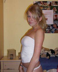 Blond Damsel Gets Nude ZB Porn