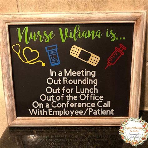 Nurse Door Sign Magnetic Sign For Nurse Nurse Round Etsy