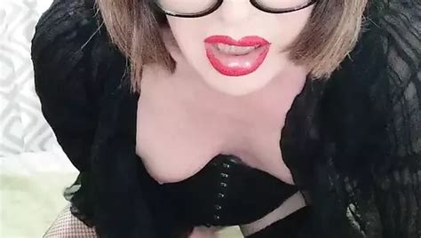 Trans Milf Big Nipples Shemale Pantyhose Amateur Porn Feat Emma Browne Xhamster