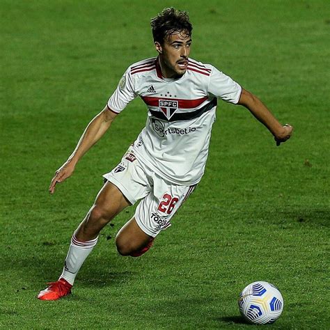 Time Da Premier League Tem Interesse Em Igor Gomes Do S O Paulo