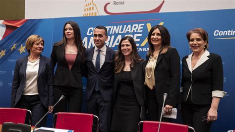 Movimento 5 Stelle 5 Donne Capilista Alle Europee Ecco Chi Sono La