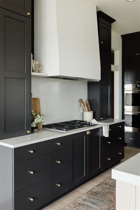 Pin By Caroline Nyambura On Inspiration Black Kitchen Cabinets