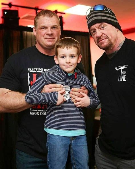 Legendary Wwe Superstars Brothers Of Destruction Kane Glenn Jacobs