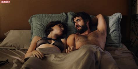 Naked Giselle Batista In Homens