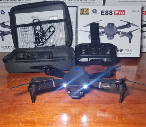 Квадрокоптер E88 PRO з 4k камерою на пульті FPV дрон: 699 грн ...