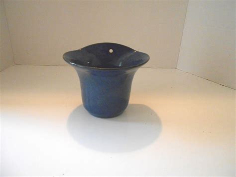 Pottstown Pottery Linda Potts Seagrove Nc Wall Table Wall Pocket Vase