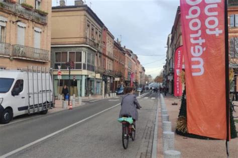 Toulouse Au cœur du centre ville une nouvelle piste cyclable pour une