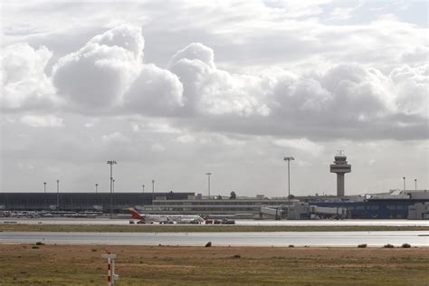 Los Aeropuertos De Baleares Operan Este Domingo De Ramos Vuelos Un