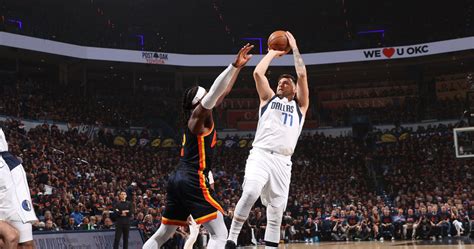 Luka Dončić Astounds Nba Fans Amid Injuries In Mavs Game 5 Win Vs Sga Thunder News Scores