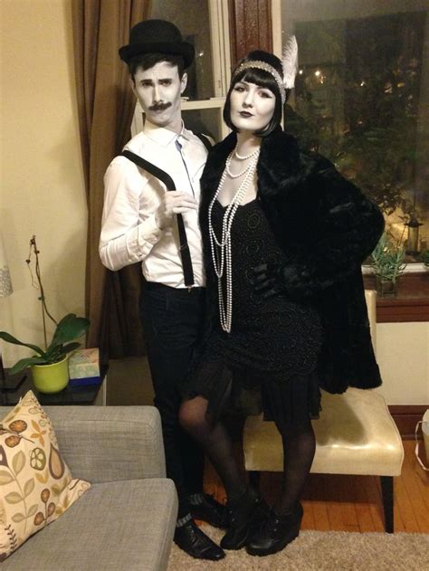 Gray scale, old-timey couples Halloween costume. | Hollywood halloween ...