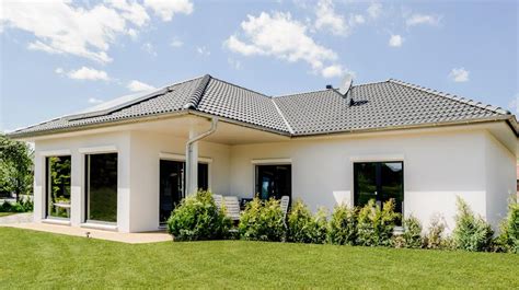 Albert Haus Winkelbungalow Mit Walmdach Hausbau Helden