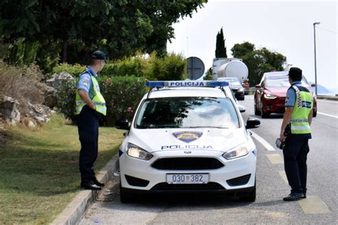 Policija poziva Predložite mjesta za alkotestiranje vozača