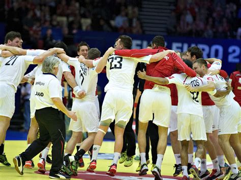 Em Berraschung Sterreich Deklassiert Tschechien Handball Kicker