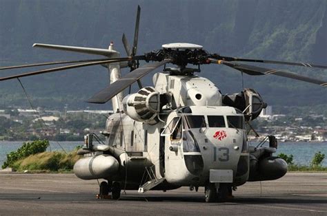 Sikorsky CH 53 D Sea Stallion Explore The Mighty Heavy Lift Helicopter