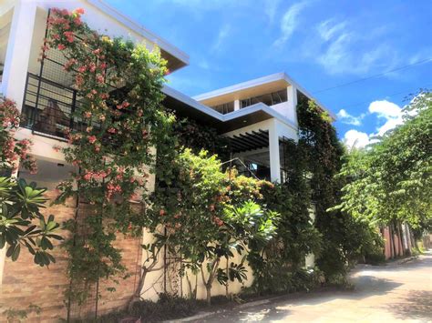 About Us Bob S Hot Spring Villas Private Resort