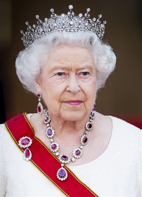 La Reine Elisabeth Ii Dangleterre