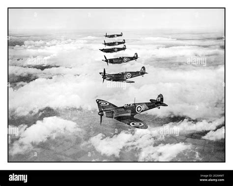 1939 Ww2 Spitfire Fighter Aircraft Flying In Formation Hi Res Stock