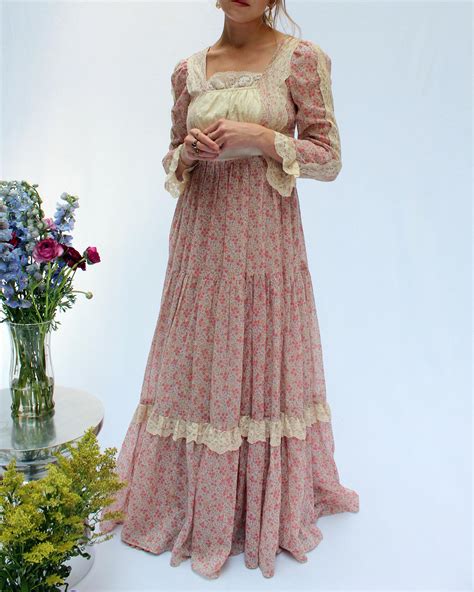 Vintage Gunne Sax Long Sleeve Floral Maxidress For Sale At 1stDibs