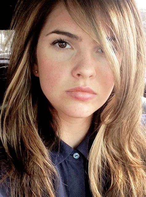 Shelley Hennig Celebrities Female Beauty Shelley Hennig