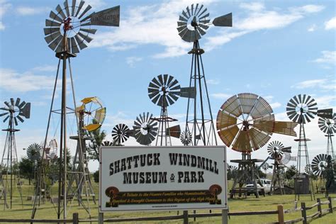 Shattuck Windmill Park & Museum - Red Carpet Country