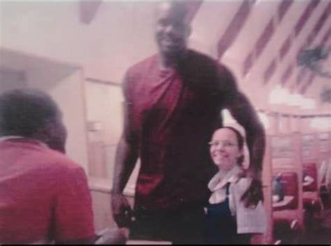 Shaq Holding My 411” Sister R Shaqholdingthings