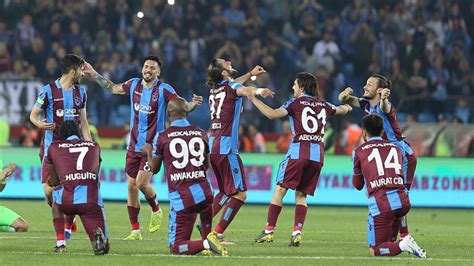 Trabzonspor Son 8 Sezonun En Iyi Puanıyla Bitirdi