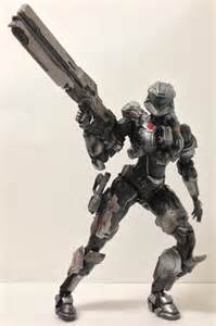 Halo 4 Play Arts Kai Sarah Palmer Figure With Railgun Review Halo Toy