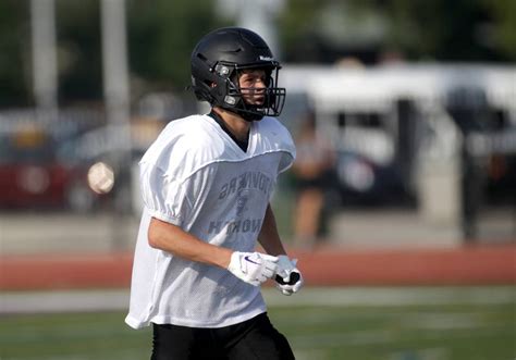 Photos Downers Grove North Football Practice Shaw Local