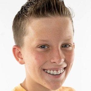 Paxton Myler - Age, Family, Bio | Famous Birthdays