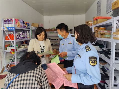 张掖市市场监督管理局 知识产权进社区 创新服务零距离——市局机关三支部深入推进“三抓三促”行动