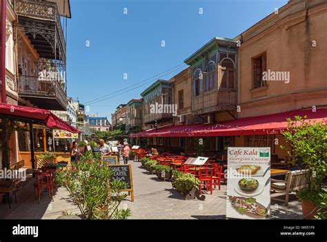 Tbilisi Georgia Kala Old Town Fotos Und Bildmaterial In Hoher