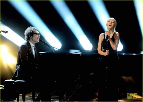 Christina Aguilera A Great Big World Say Something Amas