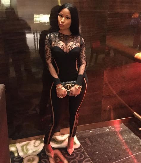 Newzin Blog Nicki Minaj Stuns In Jumpsuit For Vegas Night