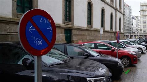 El Concello prohíbe aparcar a partir de este martes en la calle Modesta