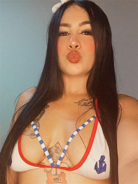 SKINNY BEAUTIFUL HAIR Cam Model Free Live Sex Show Chat Stripchat