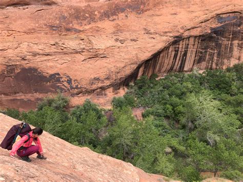 Ultimate Hiking Guide to Coyote Gulch in Utah - Aloha Adrian