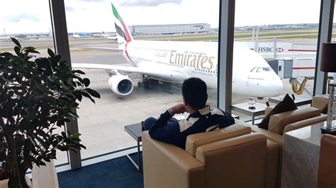 Review: Emirates Lounge at London Heathrow - SamChui.com