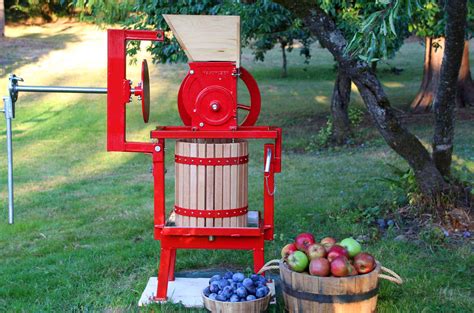 Maximizer Fruit & Apple Cider Press Review + How To Bottle & Preserve Fresh Apple Juice - The ...